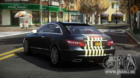 Mercedes-Benz E500 Stinre S11 für GTA 4