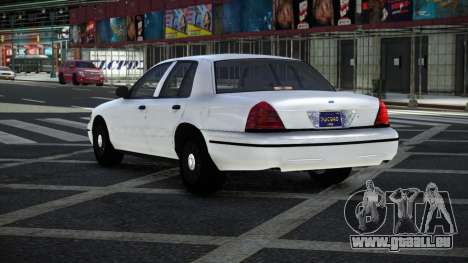 Ford Crown Victoria Qiqro pour GTA 4