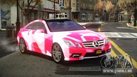 Mercedes-Benz E500 Stinre S4 für GTA 4