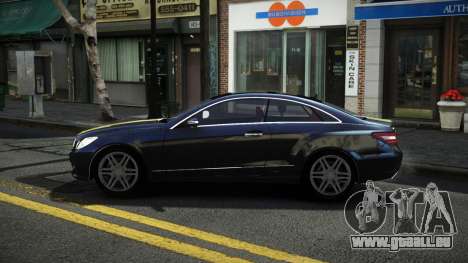Mercedes-Benz E500 Stinre S11 für GTA 4
