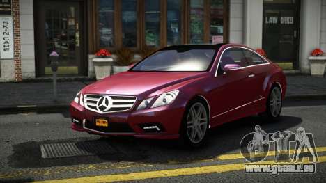 Mercedes-Benz E500 Stinre für GTA 4