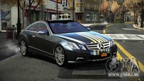 Mercedes-Benz E500 Stinre S11 für GTA 4