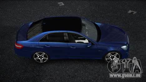 Mercedes-Benz E63 AMG Juovi pour GTA 4