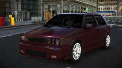 Volkswagen Golf Sadav
