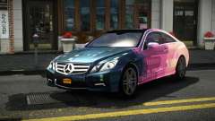 Mercedes-Benz E500 Stinre S2 für GTA 4