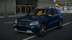 Mercedes-Benz ML63 AMG Ogur