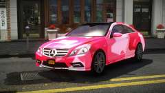 Mercedes-Benz E500 Stinre S4 für GTA 4