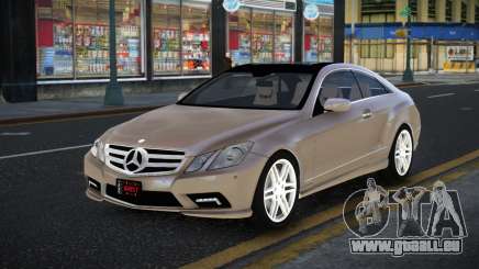 Mercedes-Benz E500 Hedunokiy pour GTA 4
